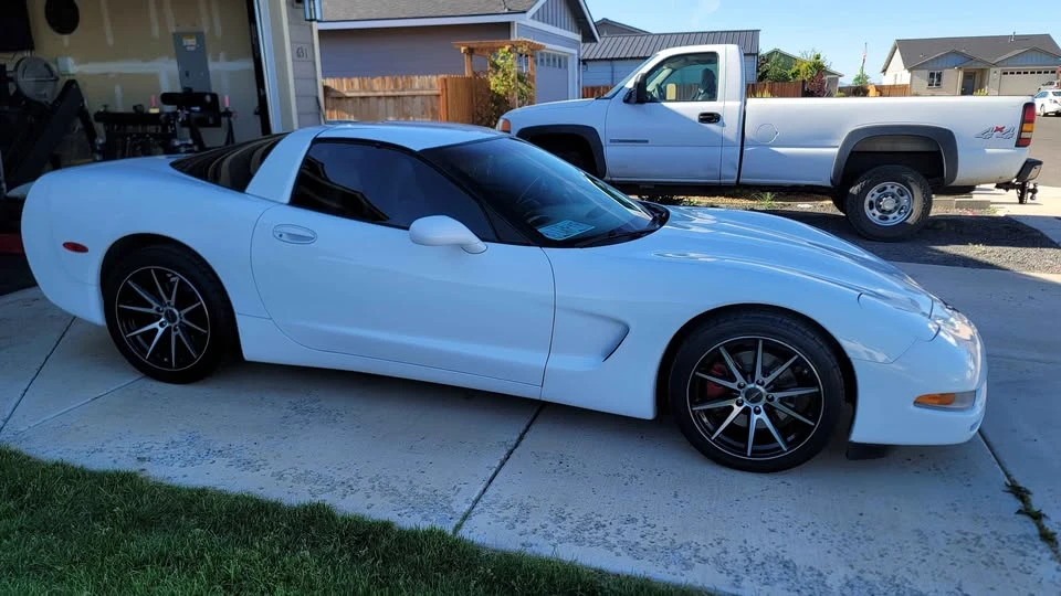 1999 Chevrolet Corvette C5 - Image 2 of 17