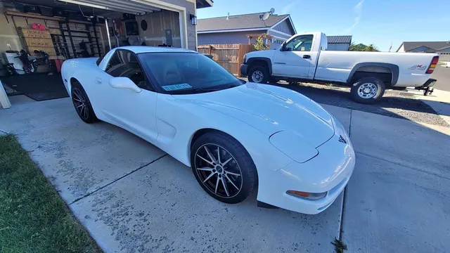 1999 Chevrolet Corvette Base