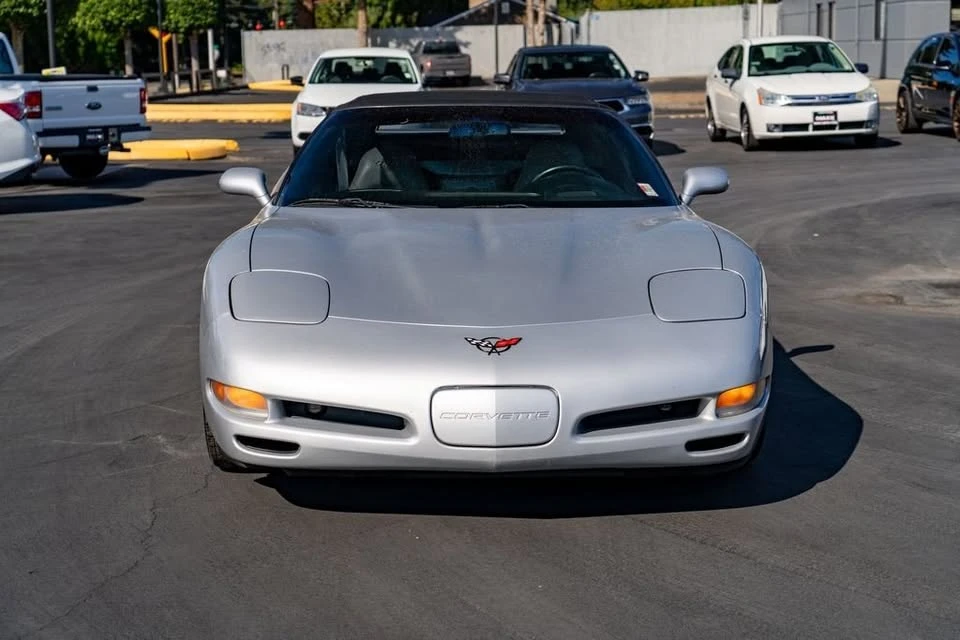 1999 Chevrolet Corvette C5 - Image 2 of 10