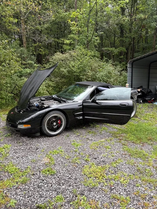 1999 Chevrolet Corvette C5 - Image 2 of 11