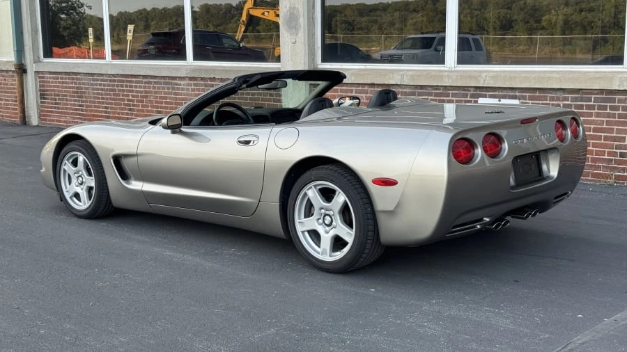 1999 Chevrolet Corvette C5 - Image 3 of 13