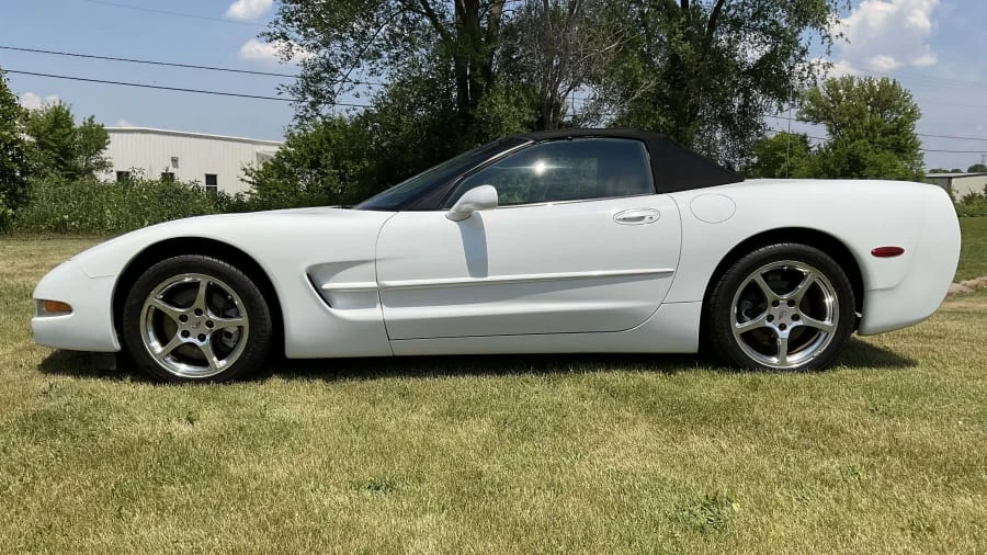 1999 Chevrolet Corvette C5 - Image 5 of 12