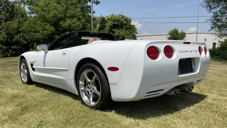 1999 Chevrolet Corvette C5 - Image 3 of 12