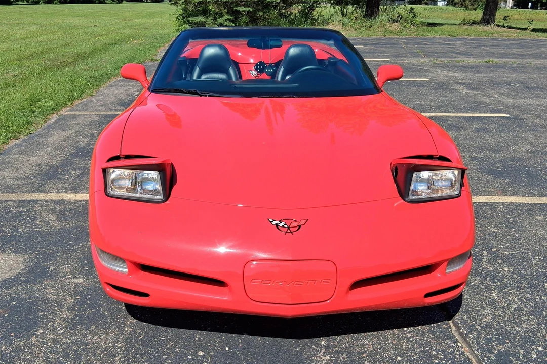 1999 Chevrolet Corvette C5 - Image 2 of 31