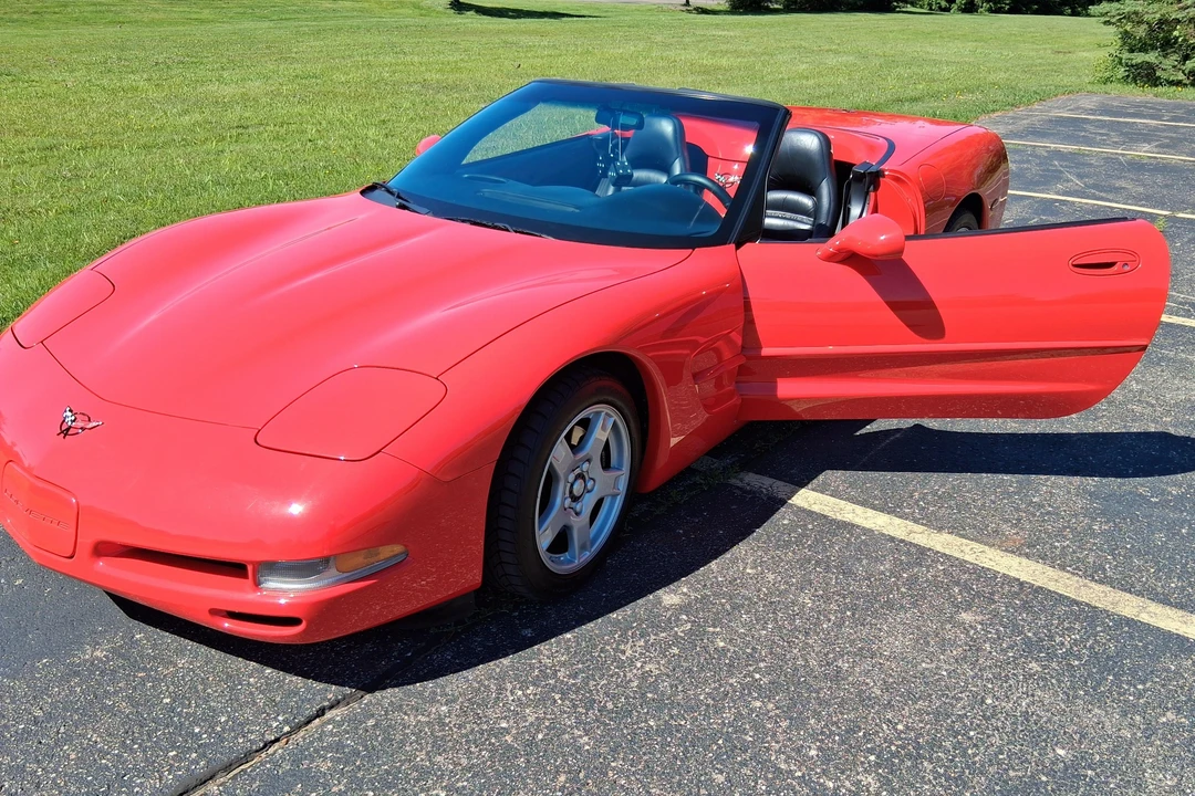 1999 Chevrolet Corvette C5 - Image 13 of 31