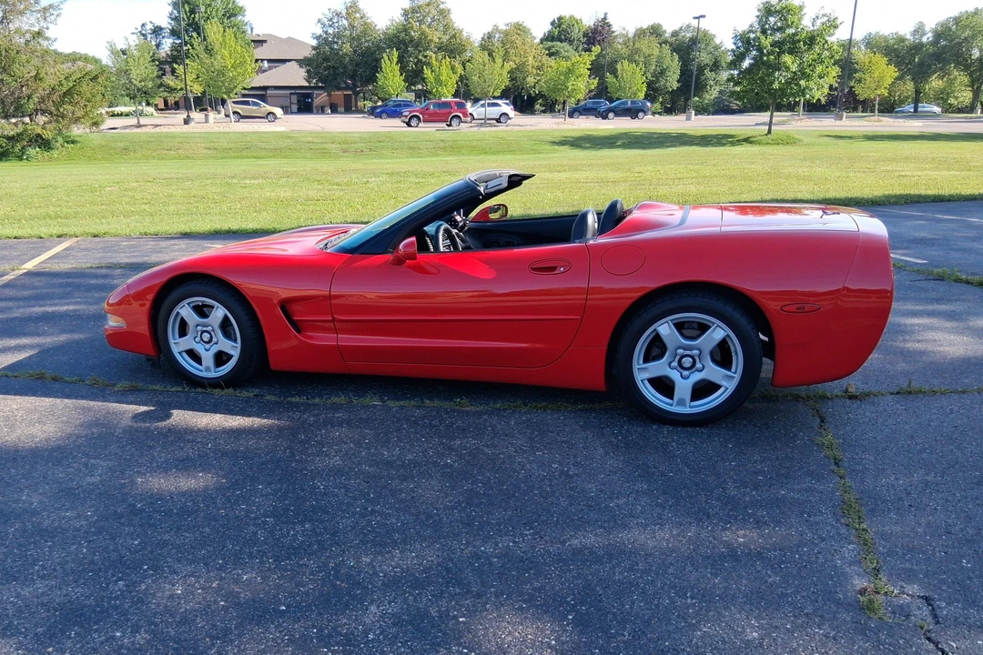 1999 Chevrolet Corvette C5 - Image 8 of 31