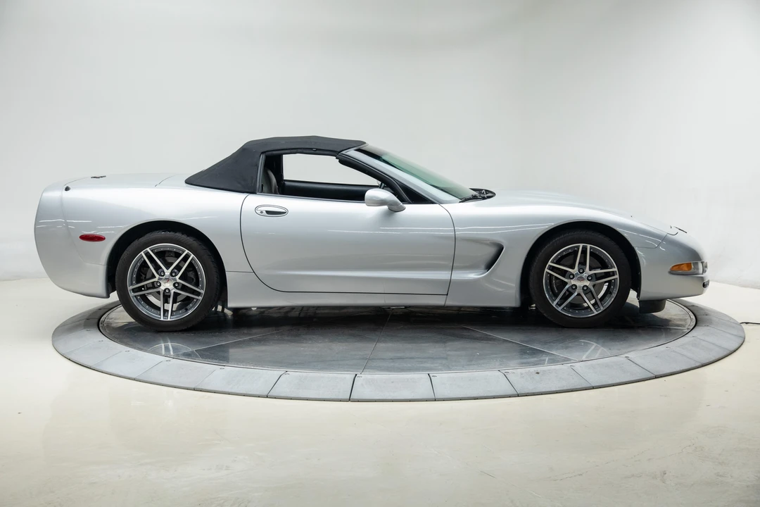 1999 Chevrolet Corvette C5 - Image 16 of 31