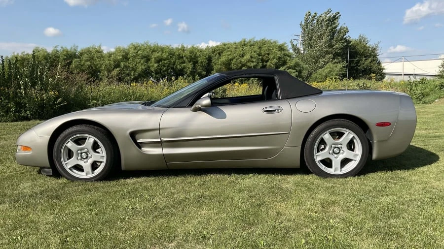 1999 Chevrolet Corvette C5 - Image 5 of 13