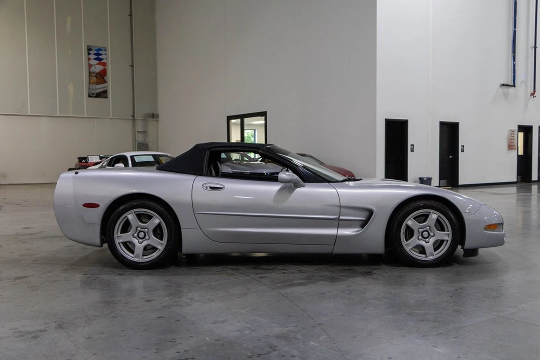 1999 Chevrolet Corvette C5 - Image 22 of 31