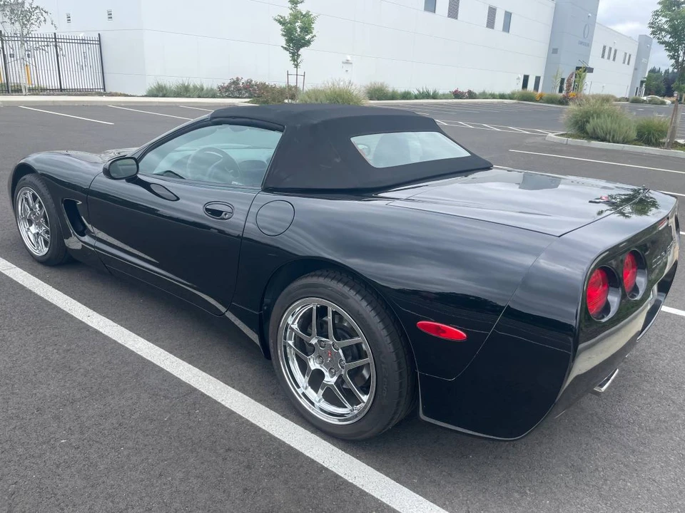 1999 Chevrolet Corvette C5 - Image 5 of 13