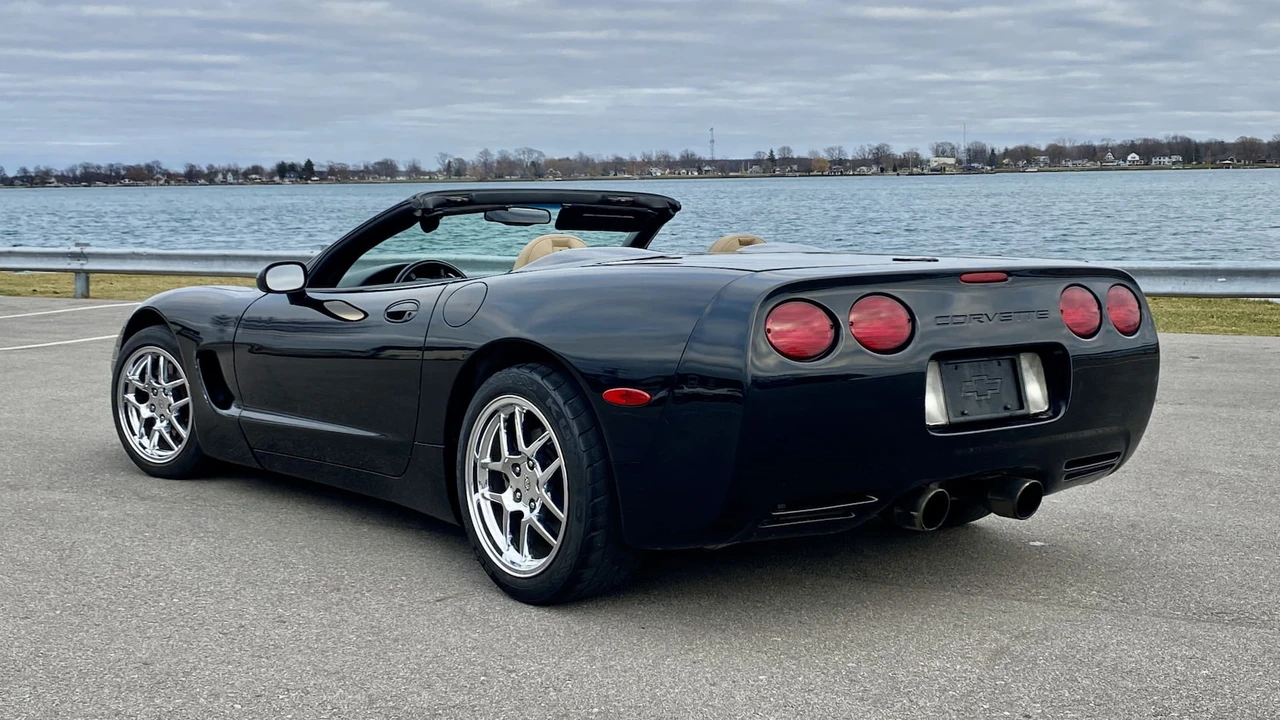 1999 Chevrolet Corvette C5 - Image 3 of 18