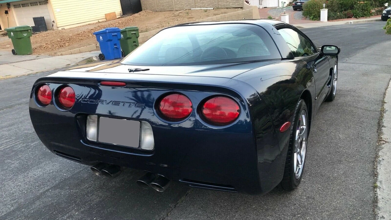 1999 Chevrolet Corvette C5 - Image 3 of 18