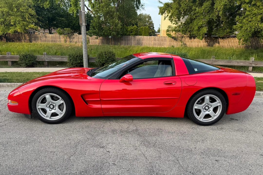 1999 Chevrolet Corvette C5 - Image 3 of 31