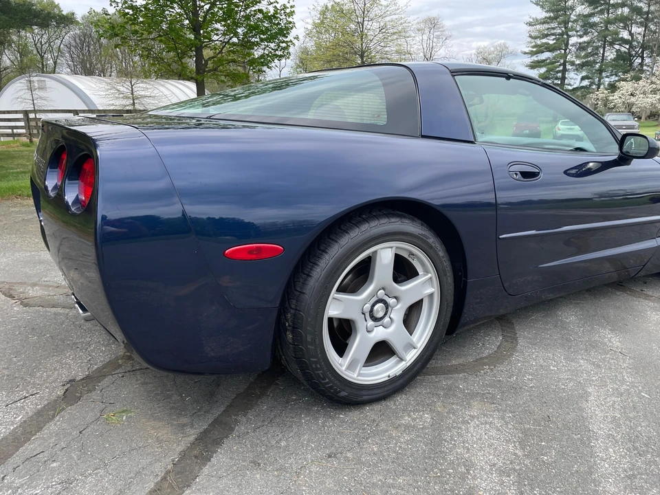 1999 Chevrolet Corvette C5 - Image 17 of 31