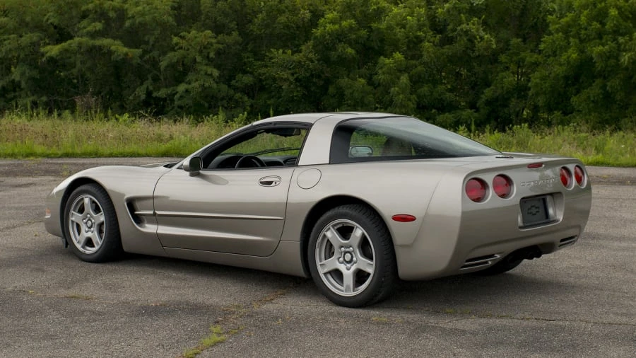 1999 Chevrolet Corvette C5 - Image 3 of 12