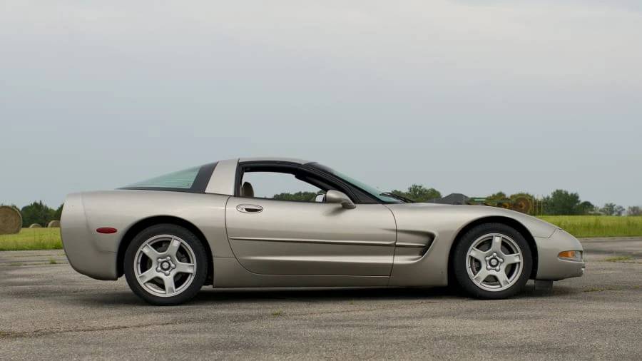 1999 Chevrolet Corvette C5 - Image 11 of 12