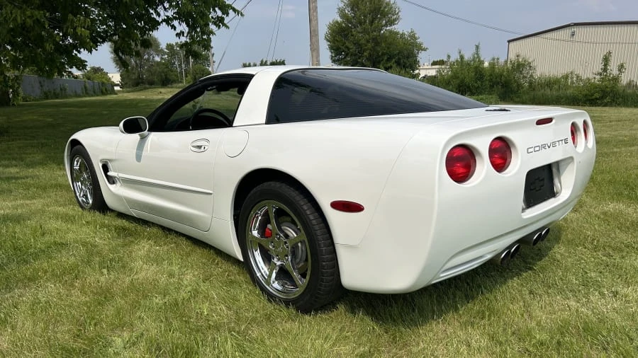 1999 Chevrolet Corvette C5 - Image 3 of 9