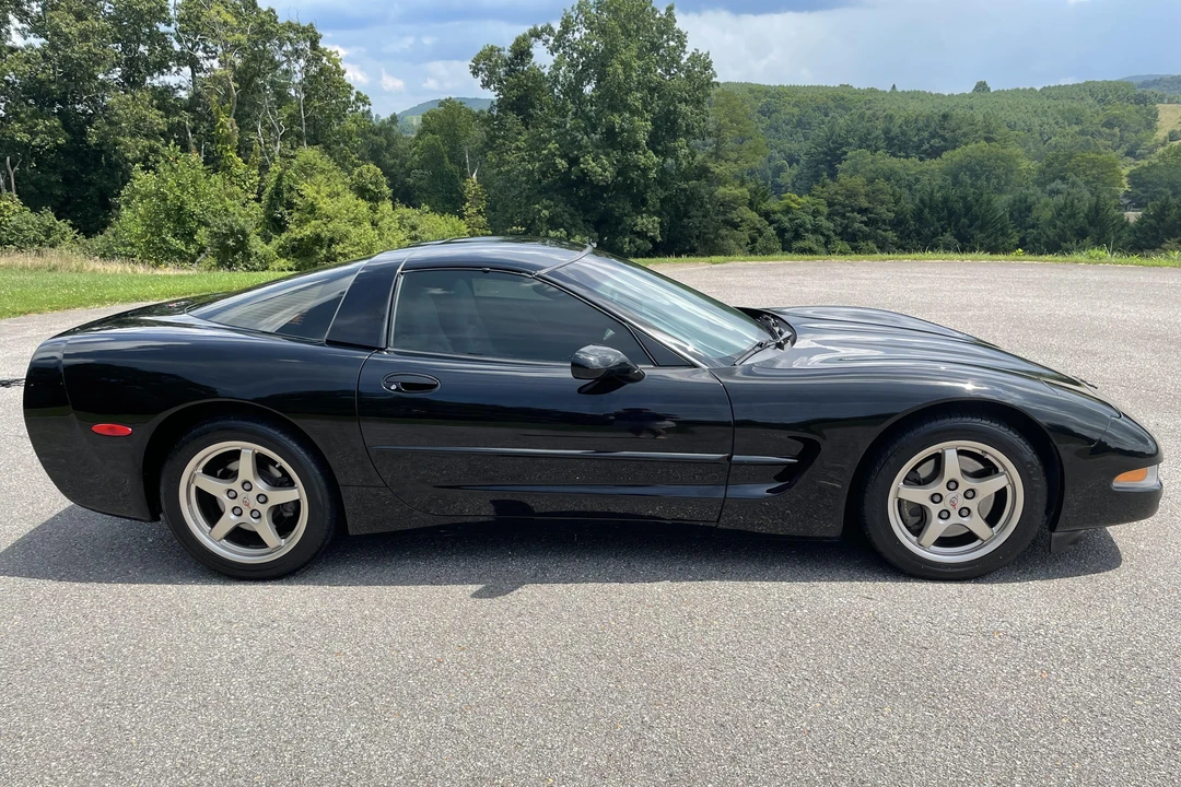 1999 Chevrolet Corvette C5 - Image 3 of 31