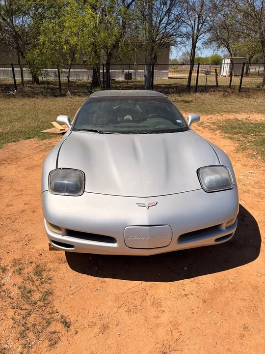 1999 Chevrolet Corvette - Image 8 of 12