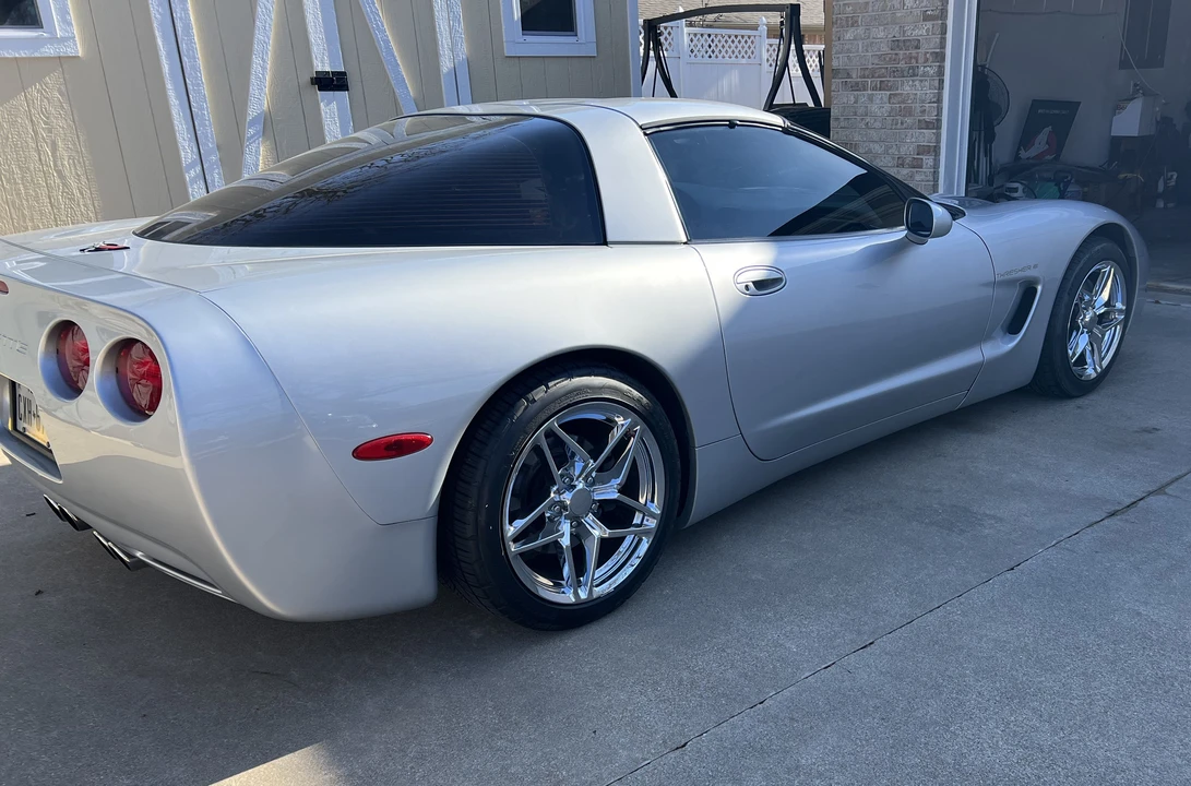 1999 Chevrolet Corvette C5 - Image 8 of 31