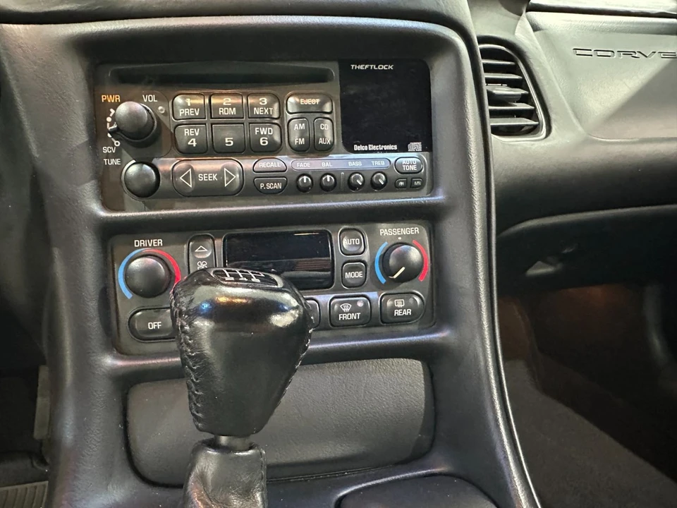 1999 Chevrolet Corvette C5 - Image 16 of 21