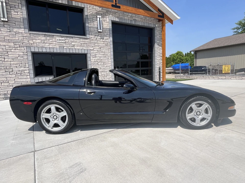 1999 Chevrolet Corvette C5 - Image 12 of 31
