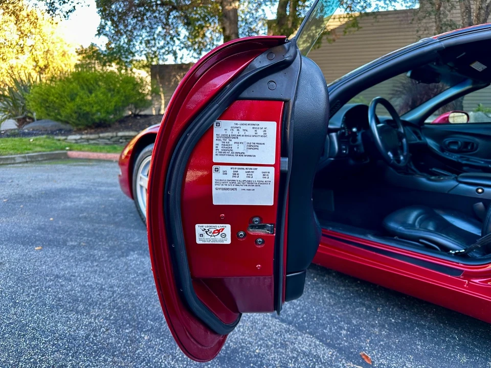 1999 Chevrolet Corvette C5 - Image 14 of 21