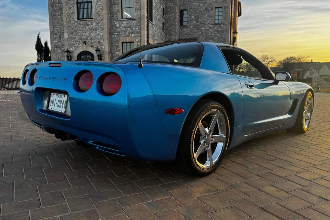 1999 Chevrolet Corvette C5 - Image 4 of 31