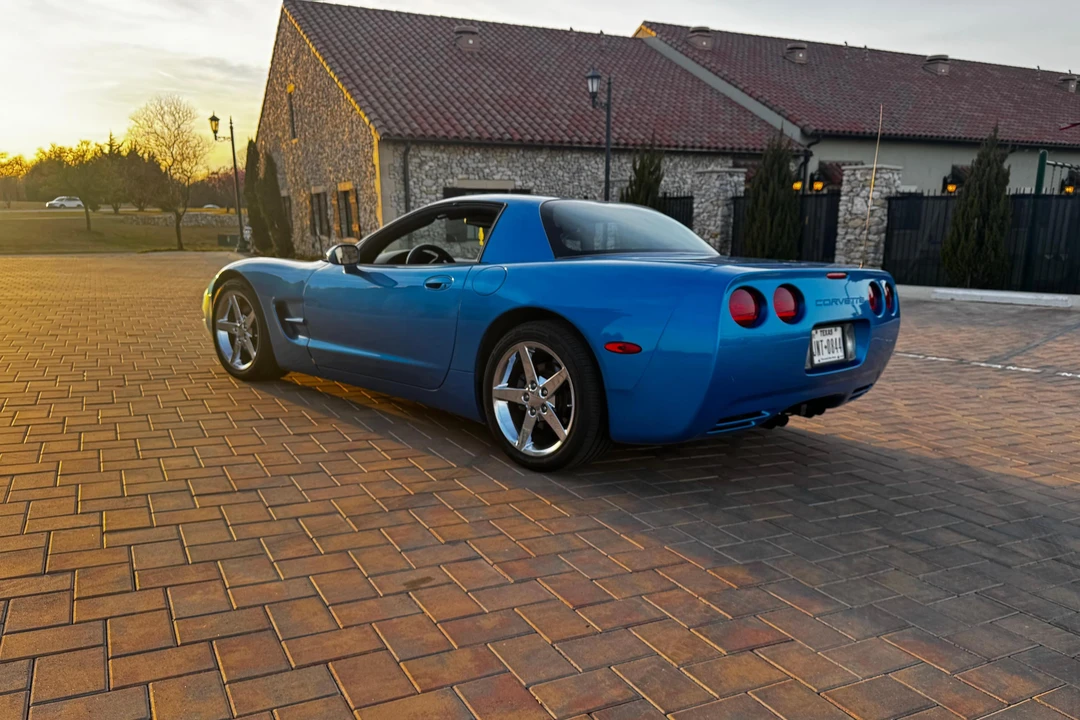 1999 Chevrolet Corvette C5 - Image 10 of 31