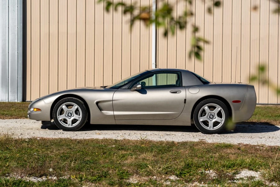 1999 Chevrolet Corvette C5 - Image 2 of 19