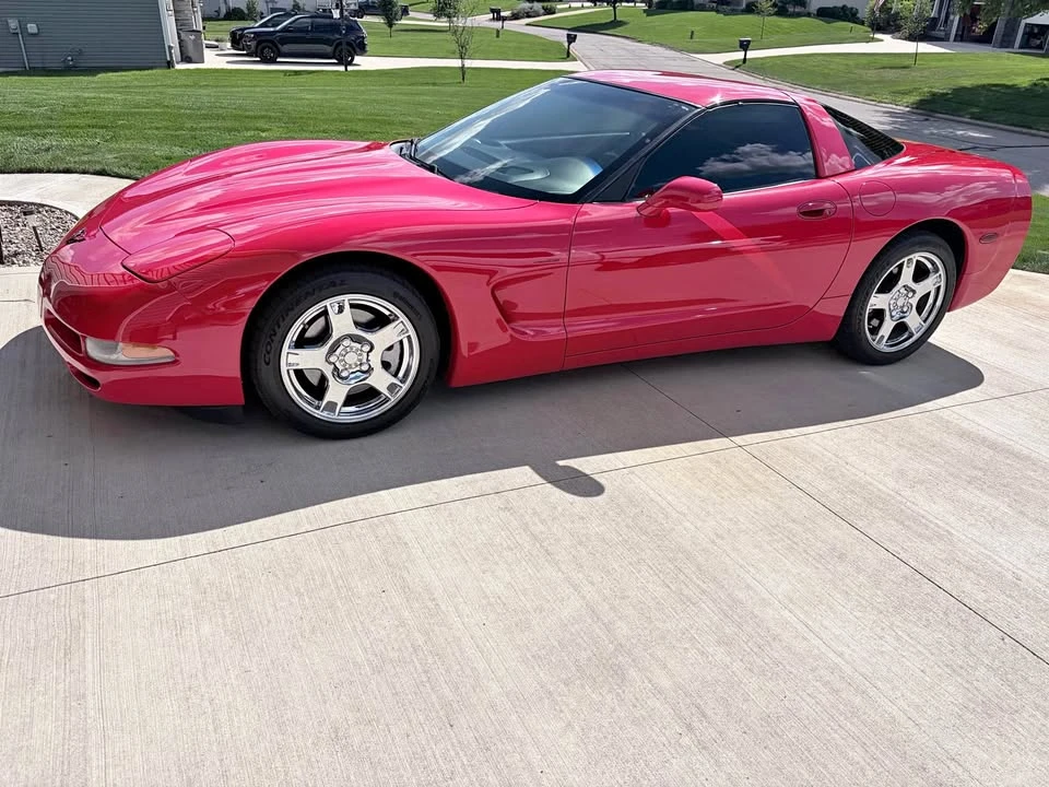 1999 Chevrolet Corvette C5 - Image 1 of 10