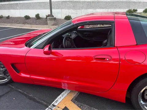 1999 Chevrolet Corvette C5 - Image 2 of 16