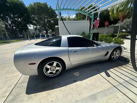1999 Chevrolet Corvette C5 - Image 4 of 11