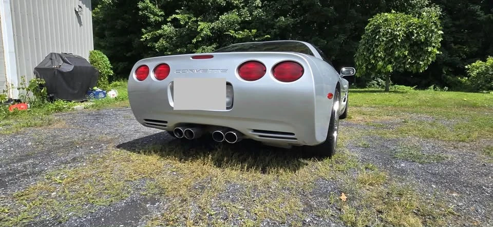 1999 Chevrolet Corvette C5 - Image 2 of 11