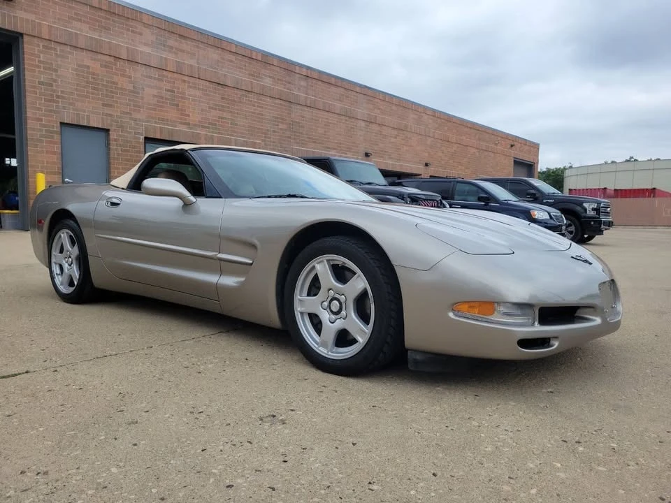 1999 Chevrolet Corvette C5 - Image 2 of 20