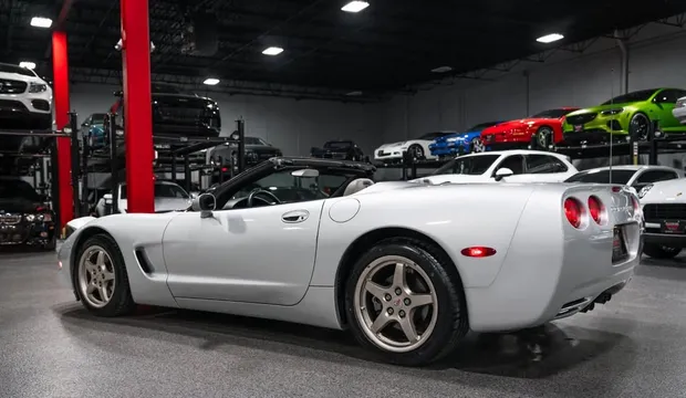 1999 Chevrolet Corvette C5 - Image 2 of 17