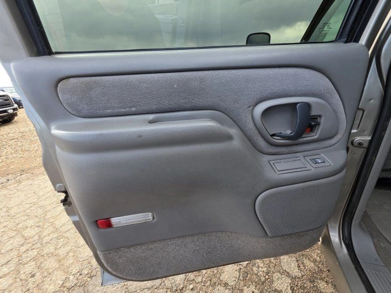 1999 Chevrolet C/K 4th Gen - Image 18 of 31
