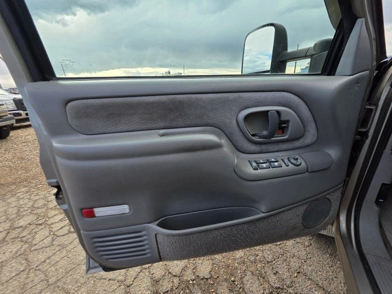 1999 Chevrolet C/K 4th Gen - Image 10 of 31