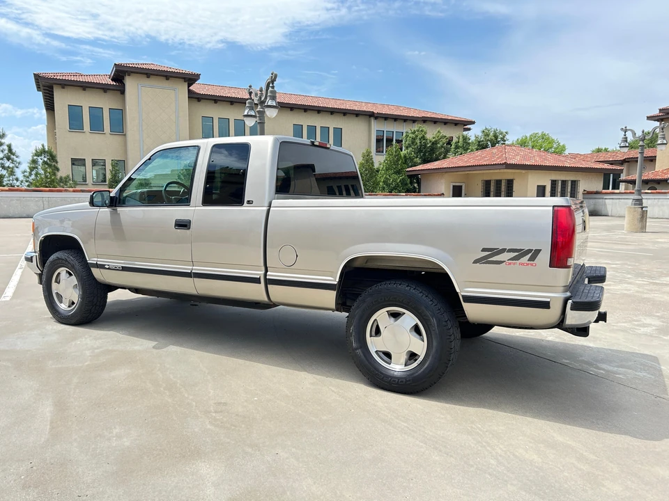 1999 Chevrolet C/K 4th Gen - Image 11 of 31