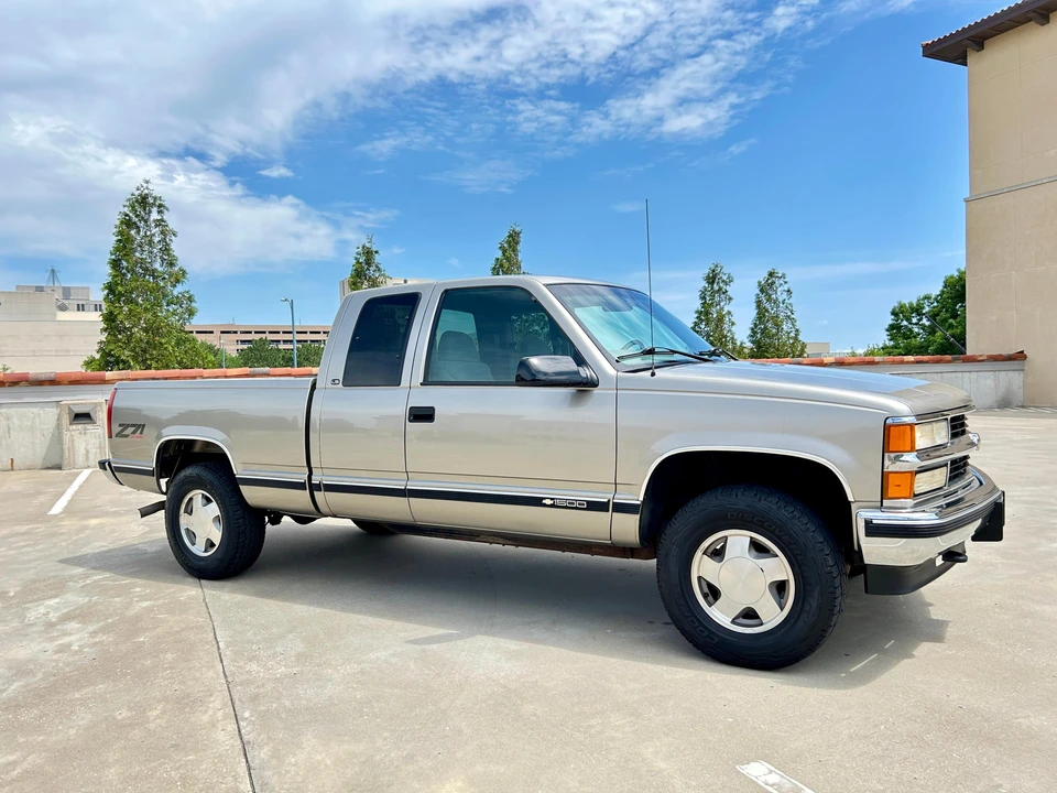 1999 Chevrolet C/K 4th Gen - Image 19 of 31