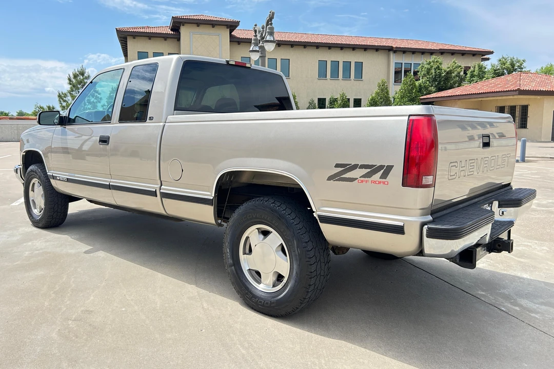 1999 Chevrolet C/K 4th Gen - Image 4 of 31