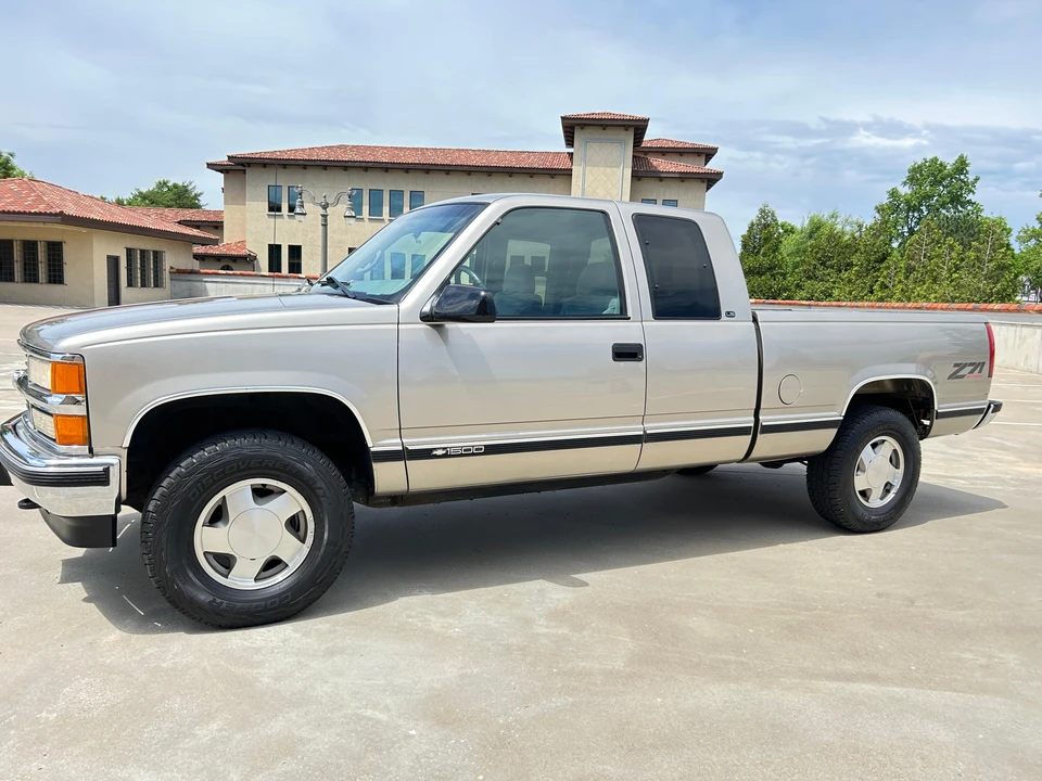 1999 Chevrolet C/K 4th Gen - Image 7 of 31