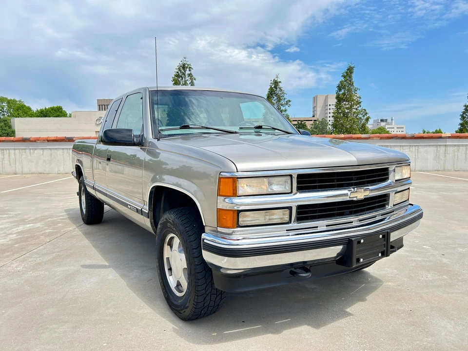 1999 Chevrolet C/K 4th Gen - Image 21 of 31