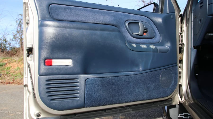 1999 Chevrolet C/K 4th Gen - Image 4 of 23