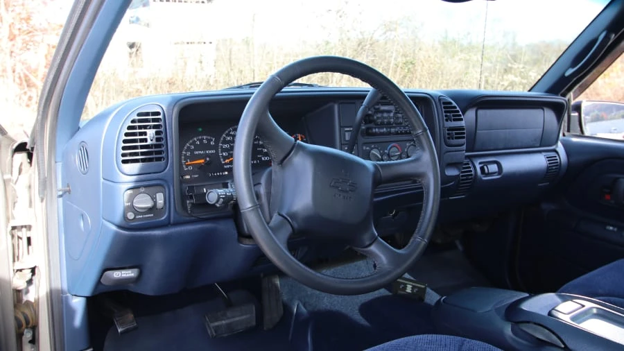 1999 Chevrolet C/K 4th Gen - Image 5 of 23