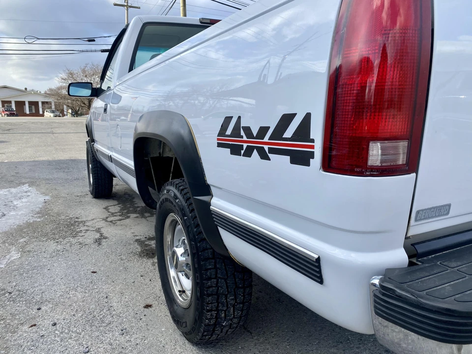 1999 Chevrolet C/K 4th Gen - Image 17 of 31