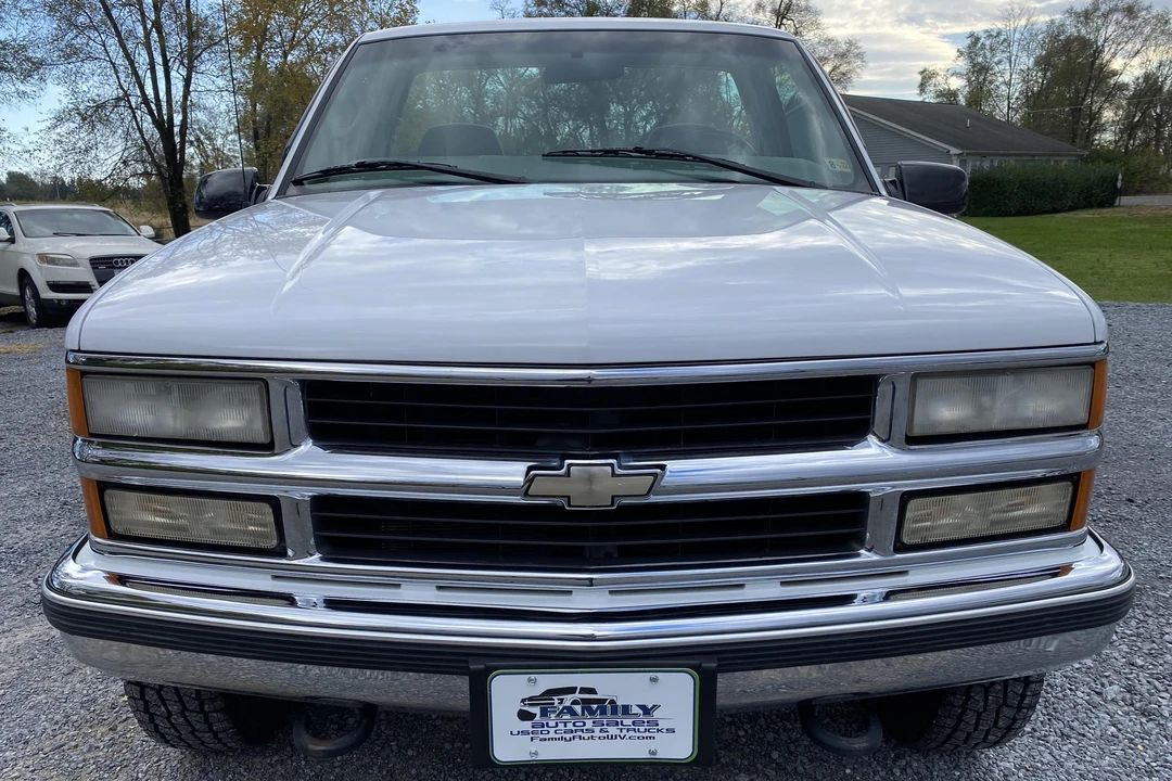 1999 Chevrolet C/K 4th Gen - Image 2 of 31