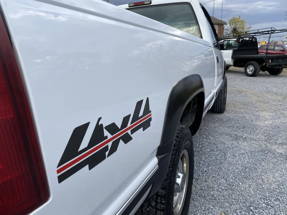 1999 Chevrolet C/K 4th Gen - Image 25 of 31