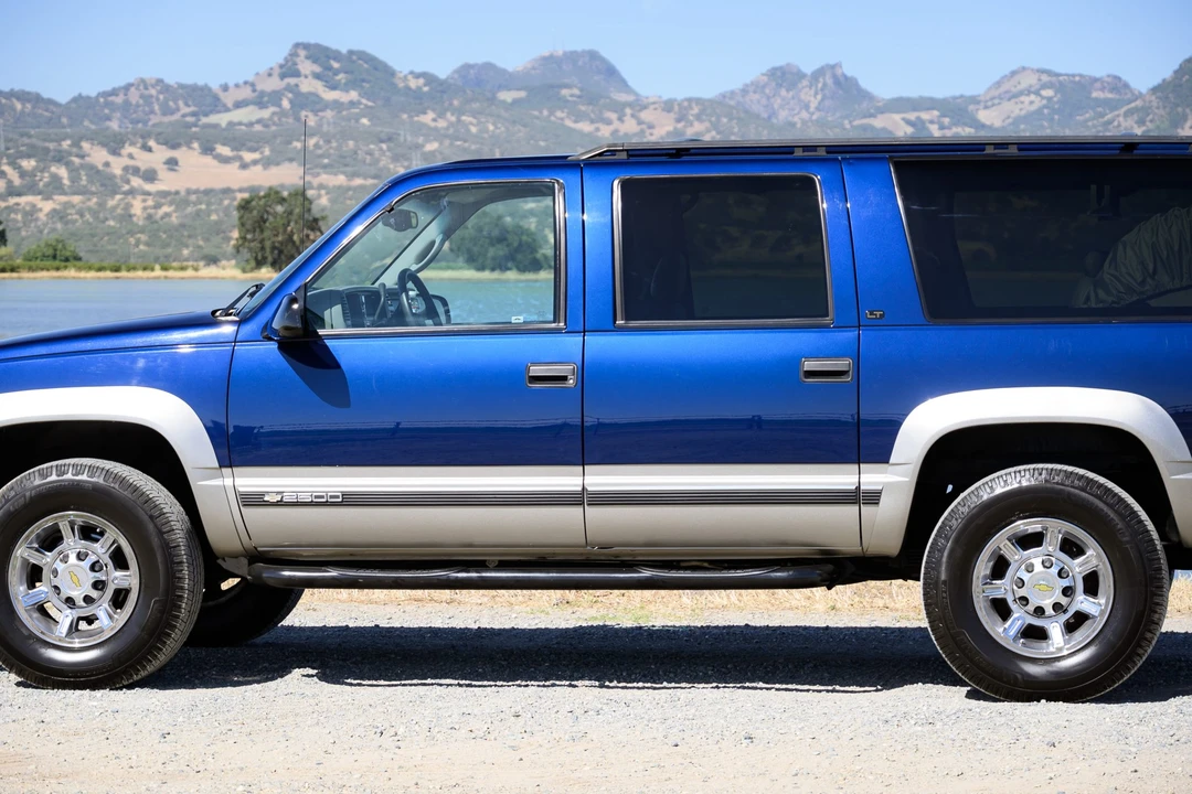1999 Chevrolet Suburban 8th Gen - Image 29 of 31