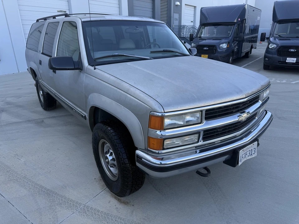 1999 Chevrolet Suburban 8th Gen - Image 26 of 31